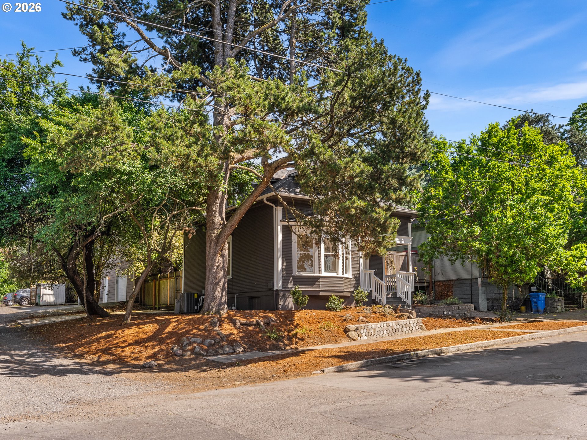 2822 SE 29TH AVE