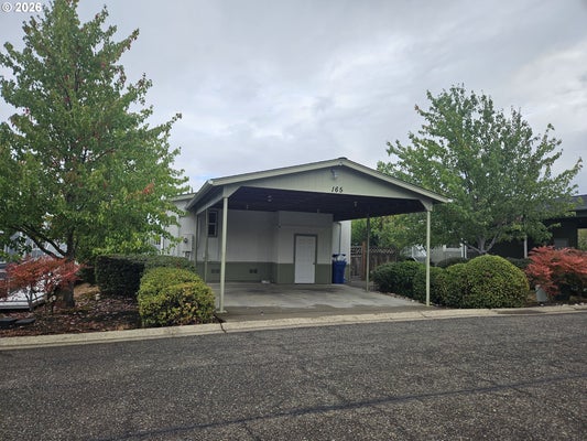 165 GREEN VISTA LN, ROSEBURG, OR 97471 - Image 0f1c5912e576ece6809f3ce1f69abc3f/904022073