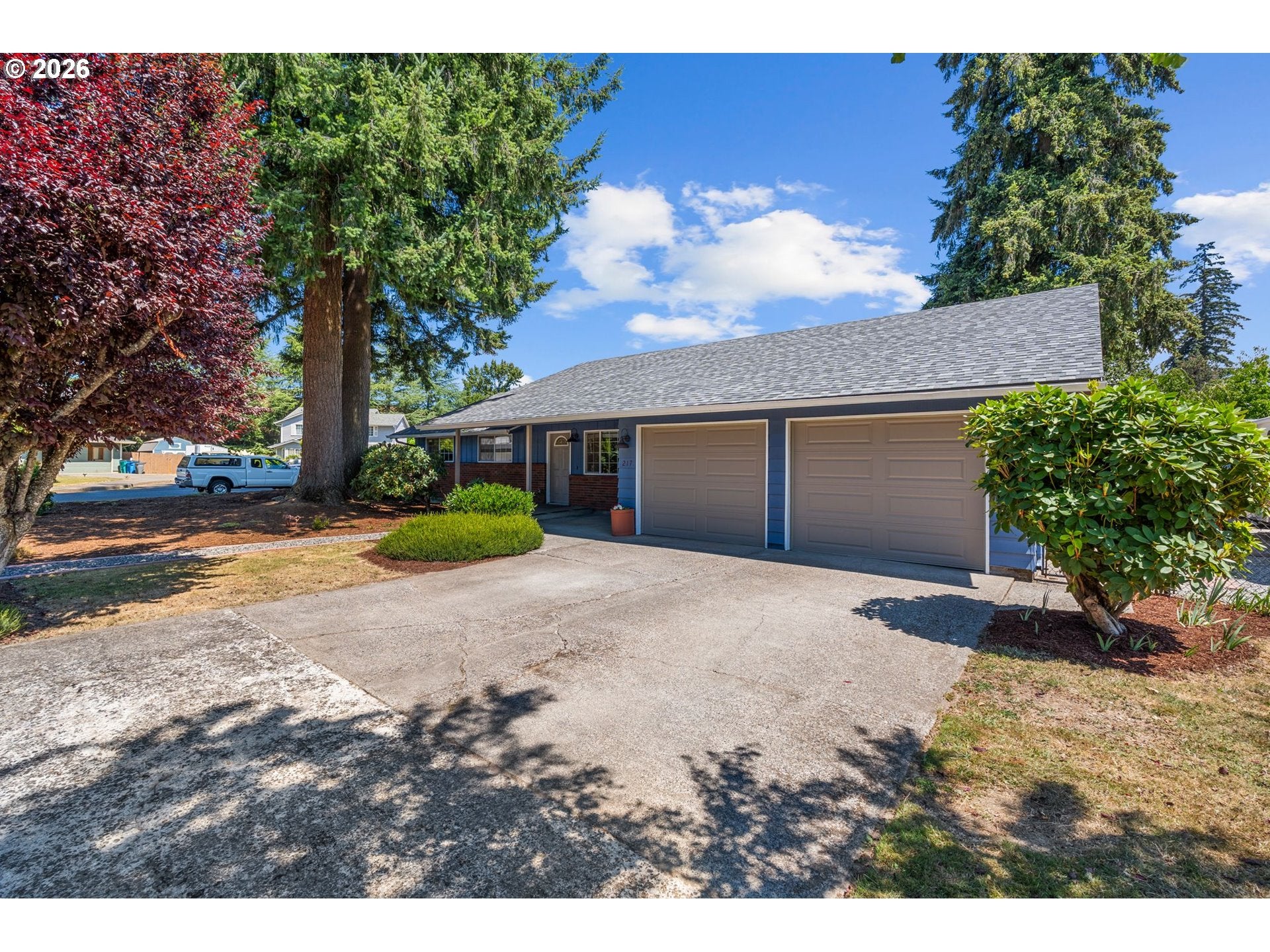 217 SW 2ND CT