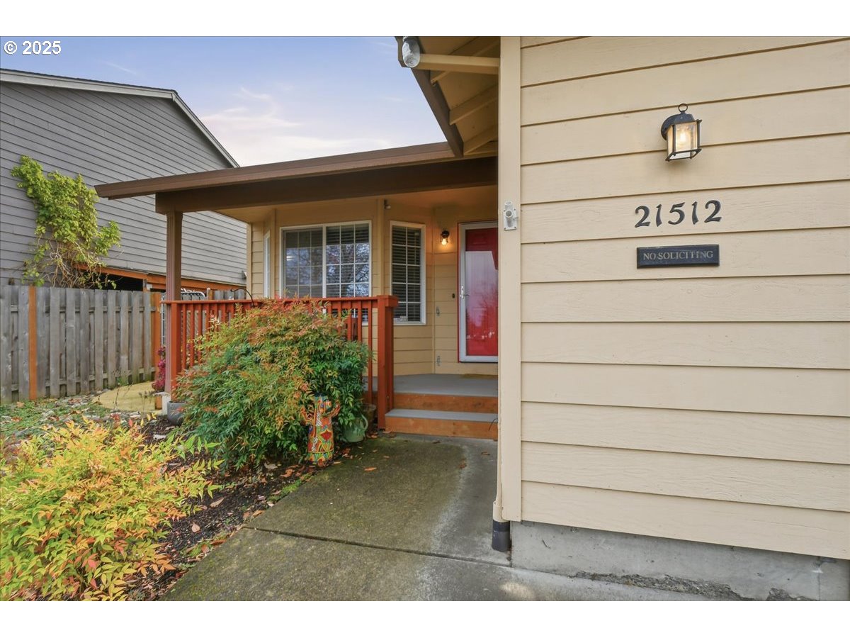 21512 SW JAY ST
