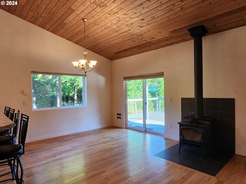 A home in Port Orford