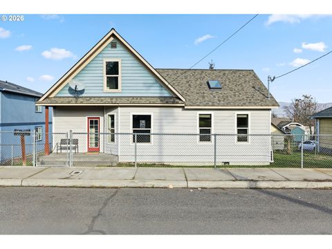 1211 E 10TH ST The Dalles OR 97058