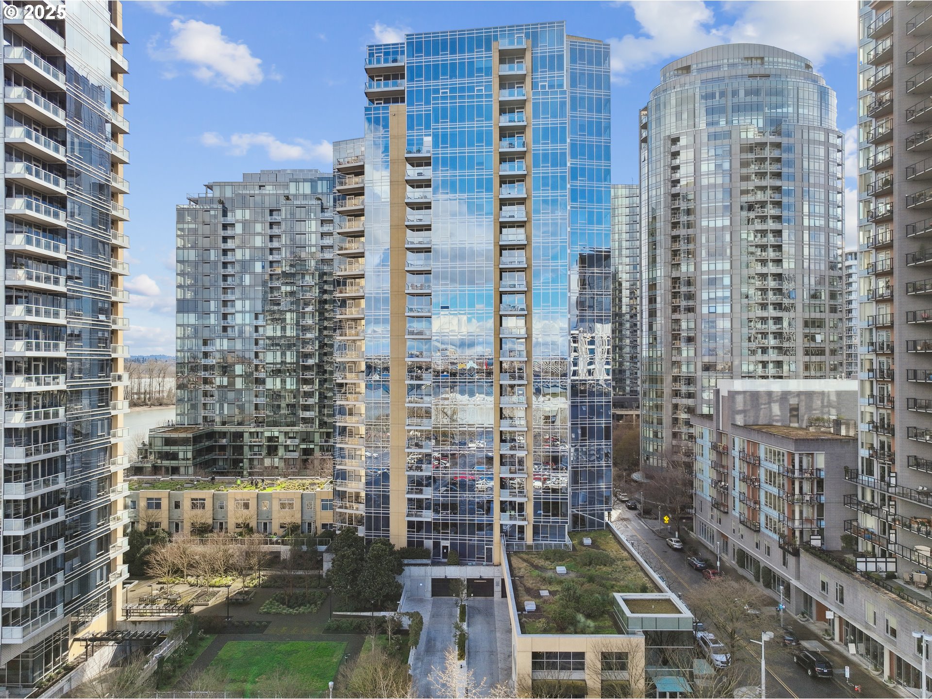 3570 S RIVER PKWY 1205