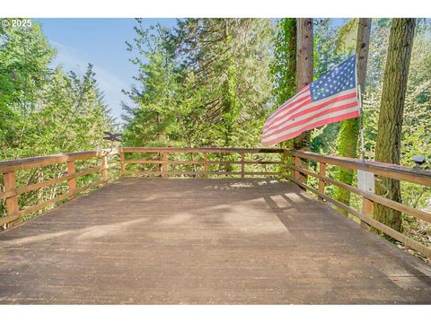 Tiny photo for 48395 High Leah Dr, Oakridge, OR 97463 (MLS # 448541365)
