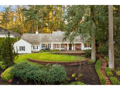 39 HILLSHIRE DR Lake Oswego OR 97034
