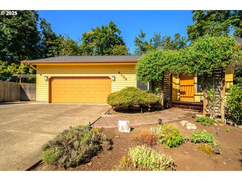 4324 FORSYTHIA ST Springfield OR 97478