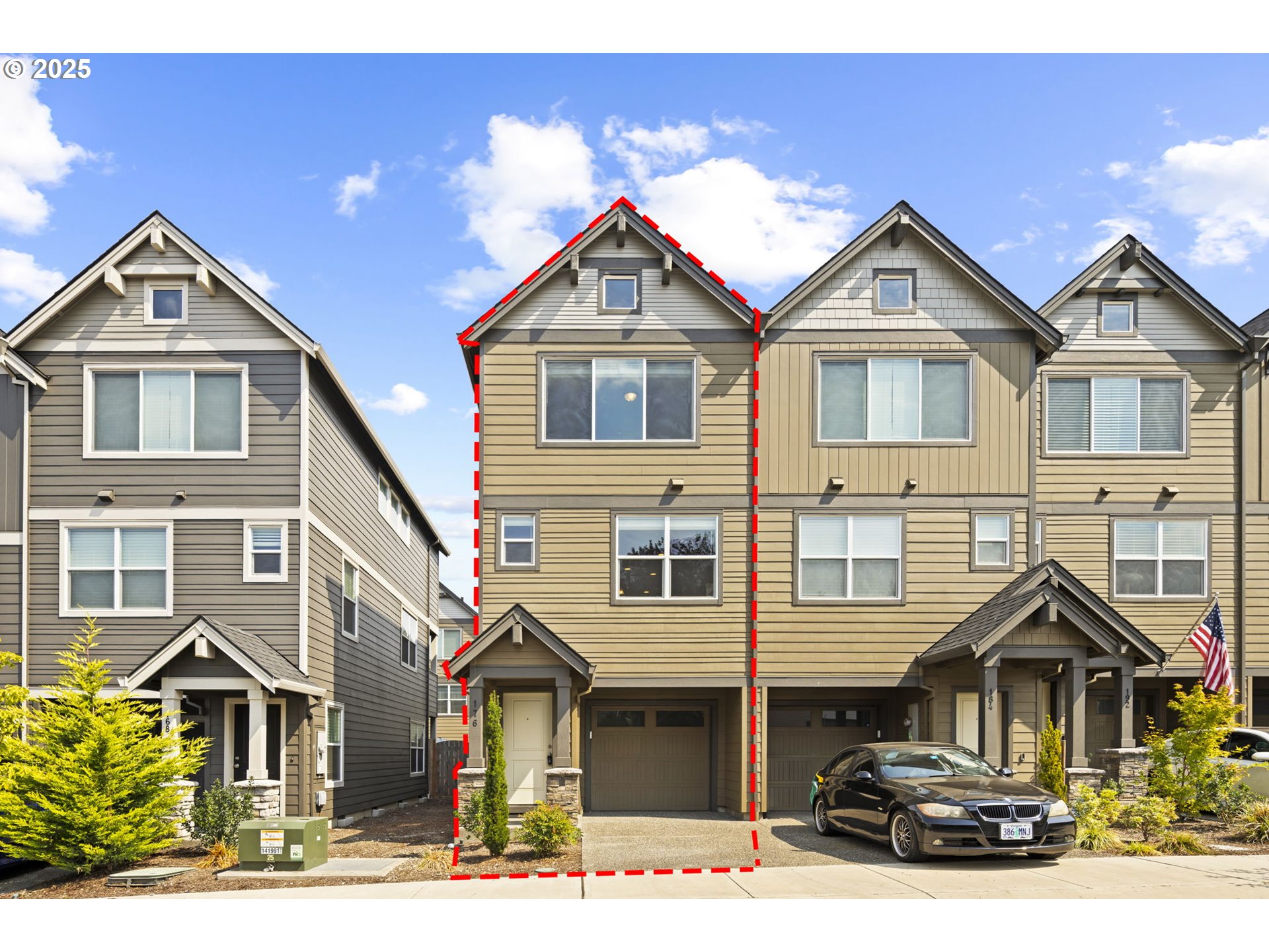 176 SW HEWITT AVE