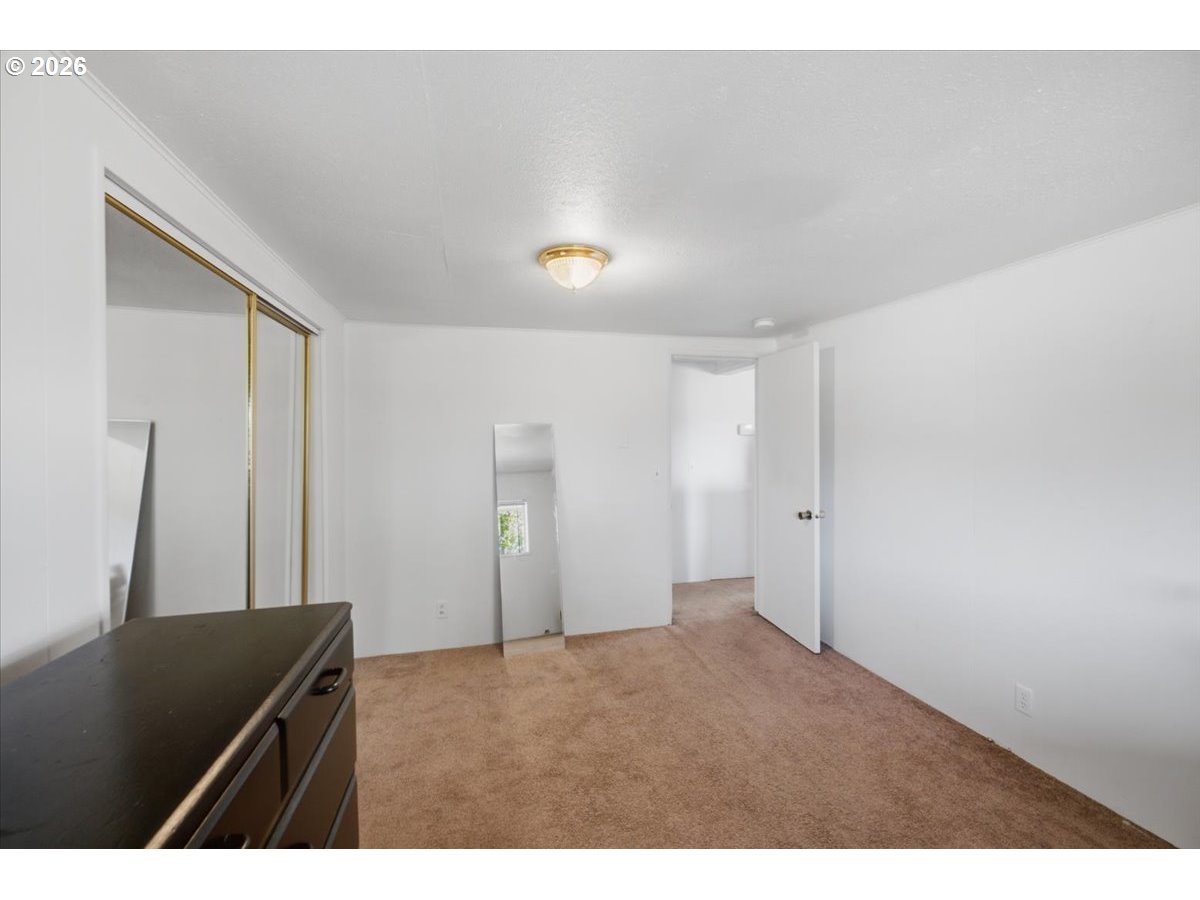 33120 S Meridian Rd, Woodburn, OR, 97071, USA, 3 Bedrooms Bedrooms, ,2 BathroomsBathrooms,Residential,Active,33120 S Meridian Rd,107152623