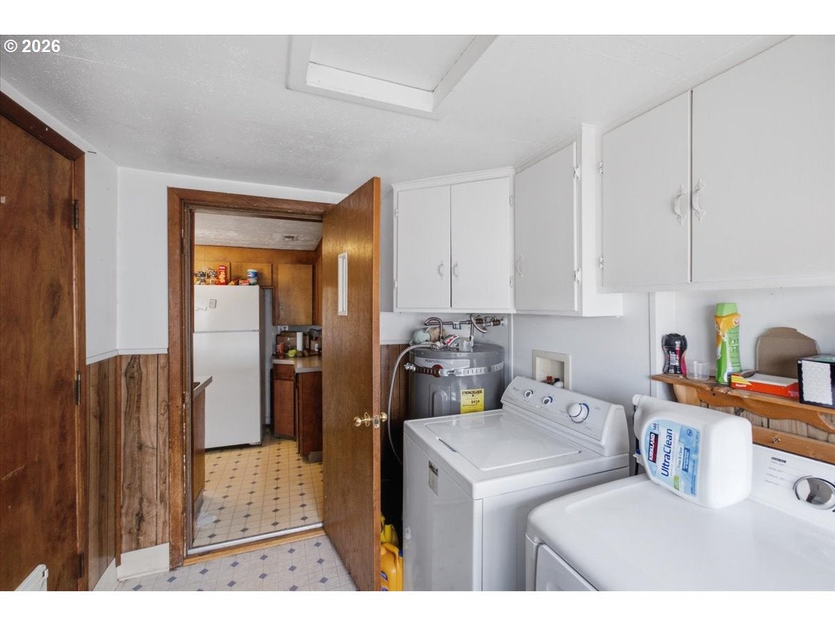 33120 S Meridian Rd, Woodburn, OR, 97071, USA, 3 Bedrooms Bedrooms, ,2 BathroomsBathrooms,Residential,Active,33120 S Meridian Rd,107152623