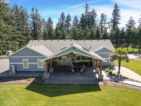 A home in Aumsville