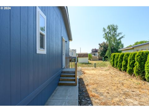 A home in McMinnville