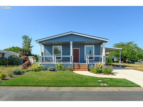 A home in McMinnville