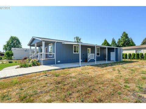 A home in McMinnville