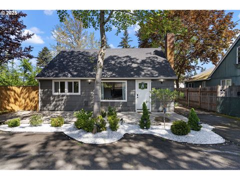 12311 SE RAMONA ST Portland OR 97236