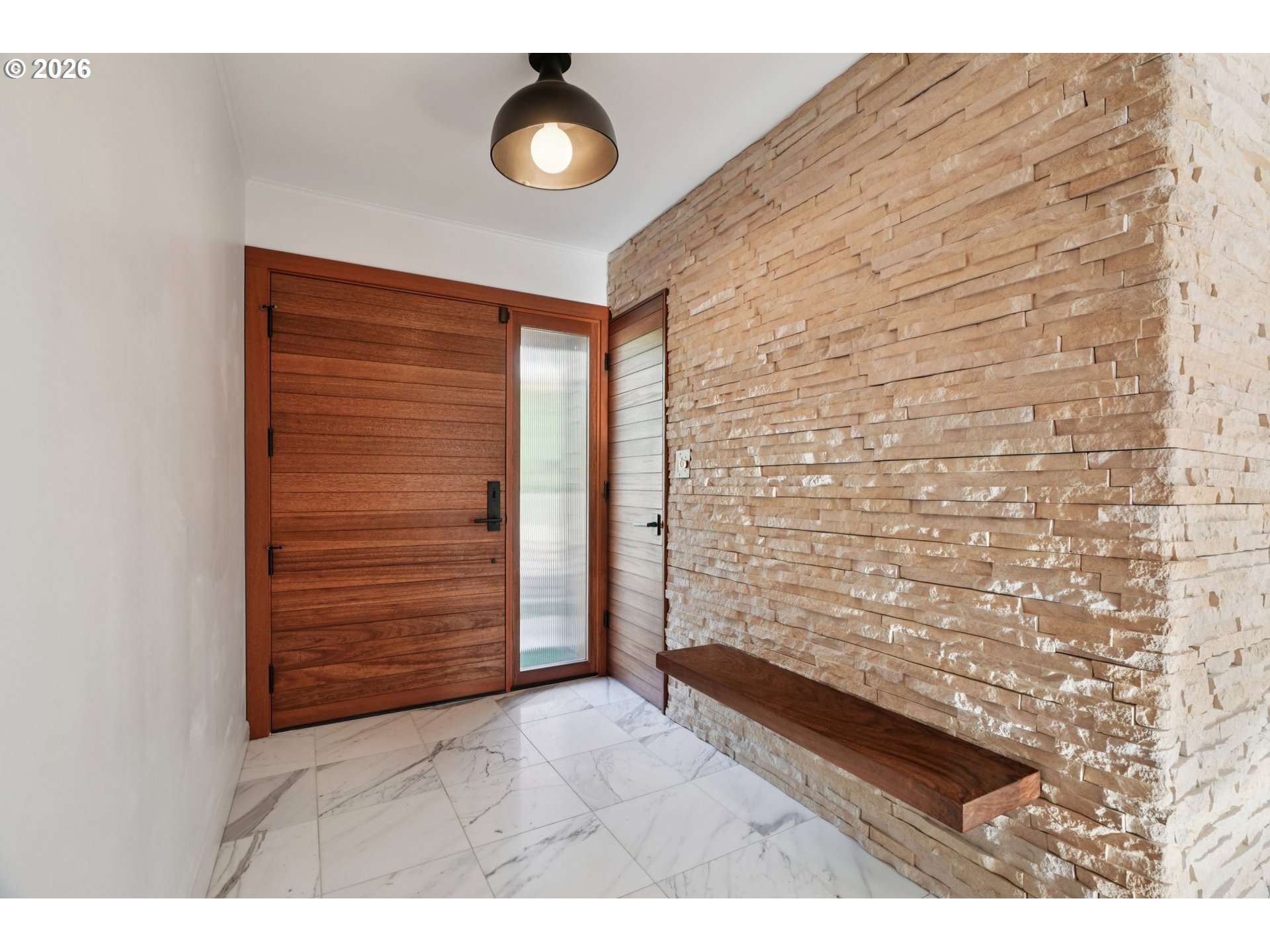 6487 SW PARKHILL WAY