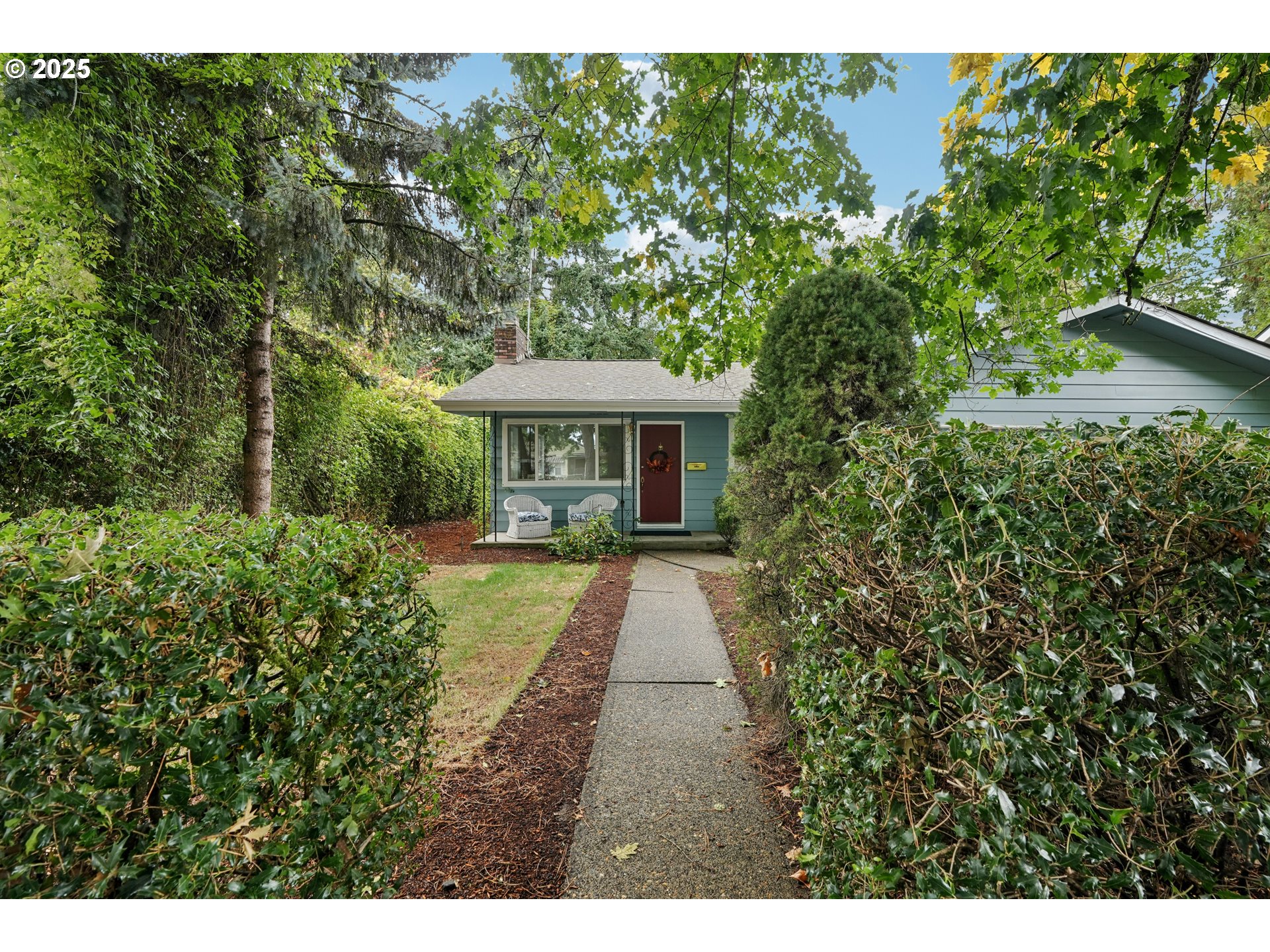 245 NE 4th AVE