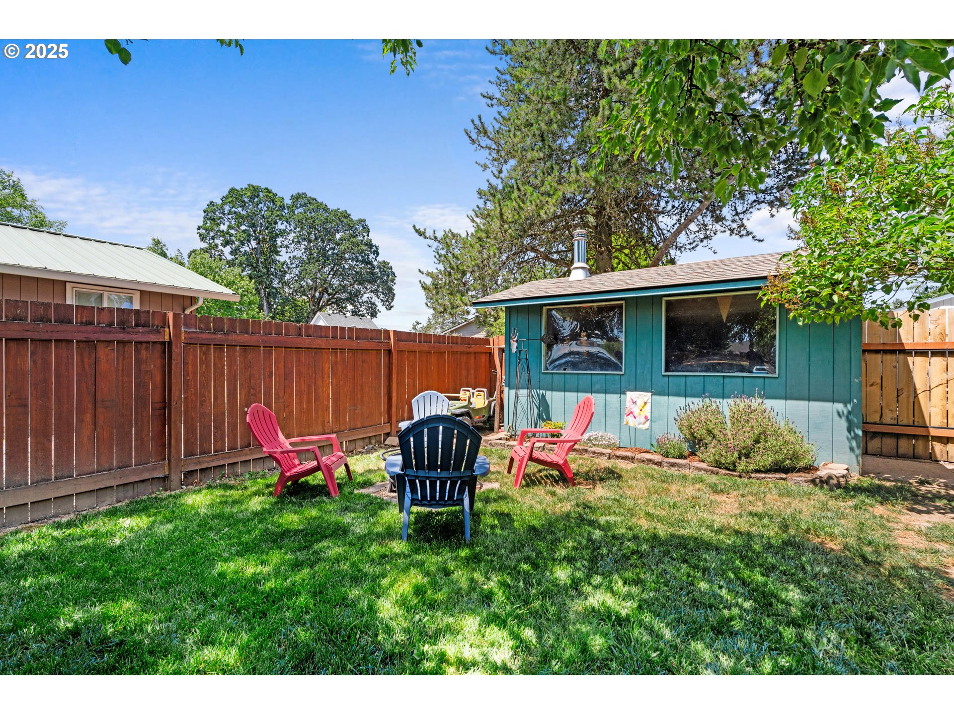 390 S BALM ST