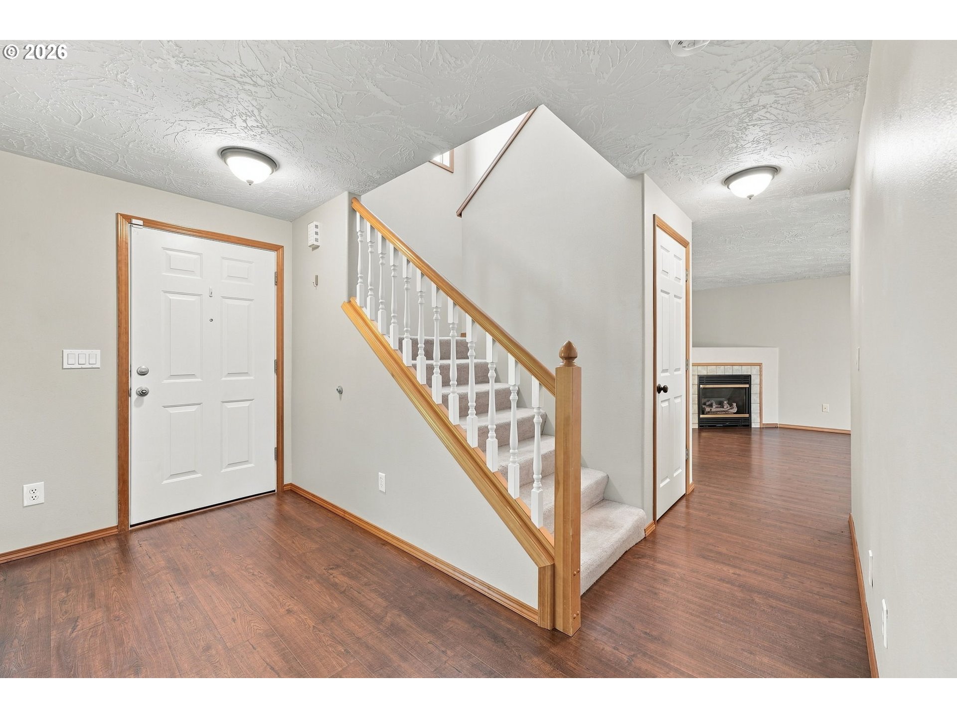 13073 SMOKE TREE PL