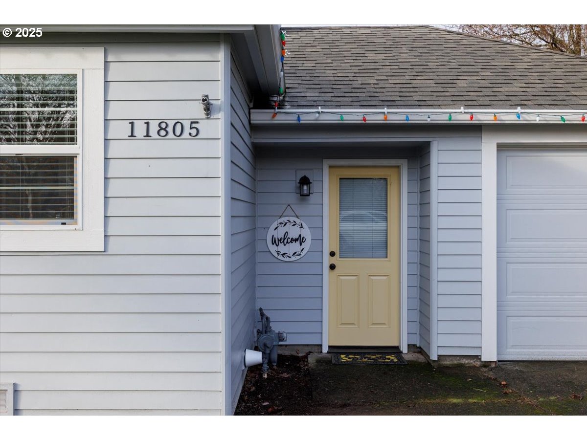 11805 SW LINCOLN AVE