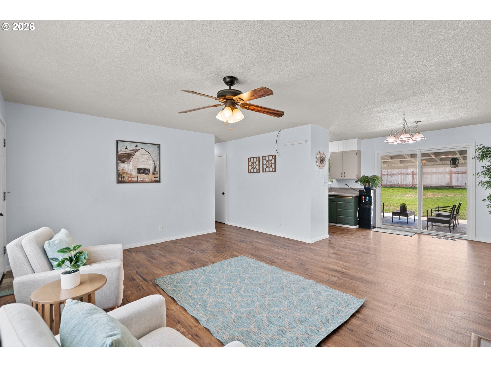 245 W HIGHLAND AVE