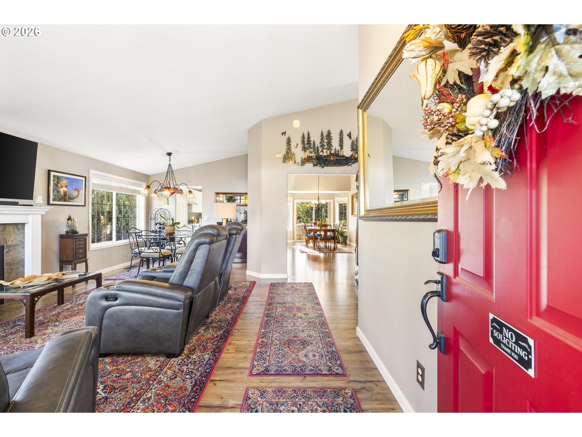 1208 INDEPENDENCE CT