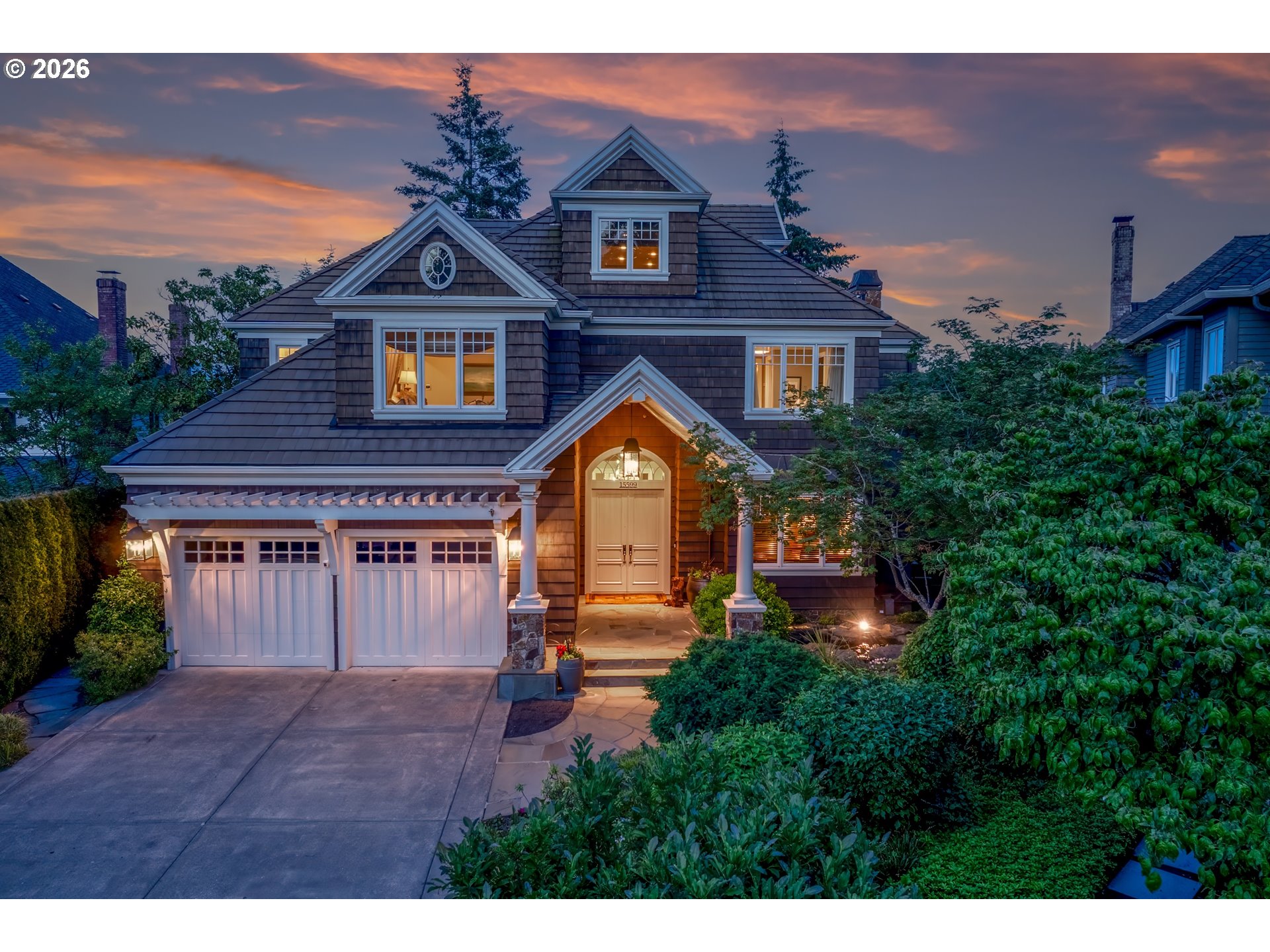 15599 VILLAGE DR