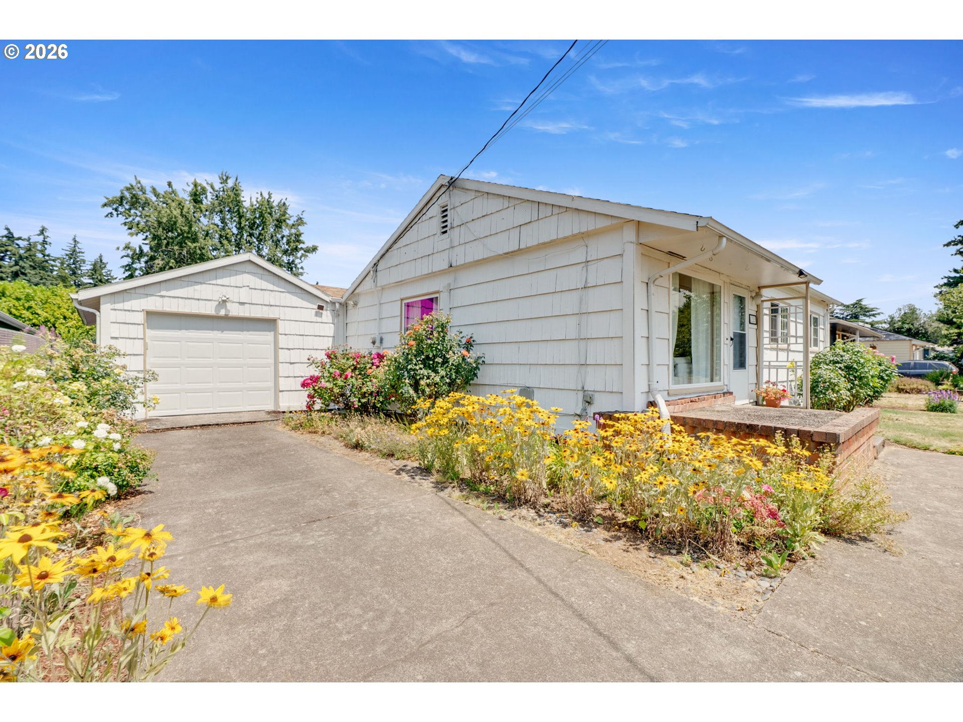 12325 NE OREGON ST