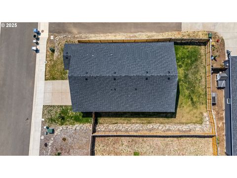 Tiny photo for 421 E 4th St, Lowell, OR 97452 (MLS # 715775691)
