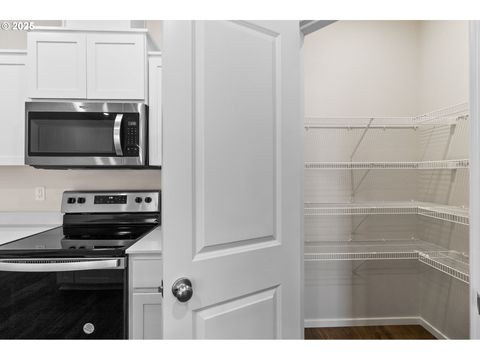 Tiny photo for 421 E 4th St, Lowell, OR 97452 (MLS # 715775691)