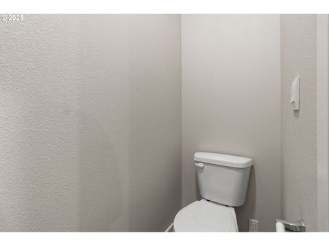 Tiny photo for 421 E 4th St, Lowell, OR 97452 (MLS # 715775691)