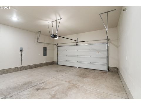 Tiny photo for 421 E 4th St, Lowell, OR 97452 (MLS # 715775691)