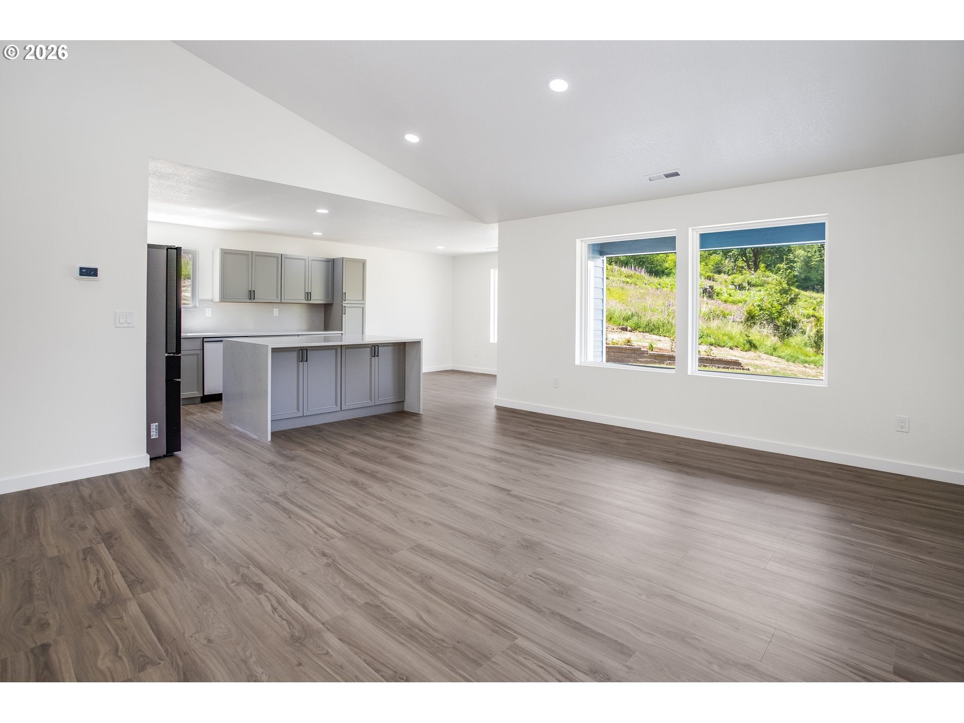 252 WAKE ROBIN LN