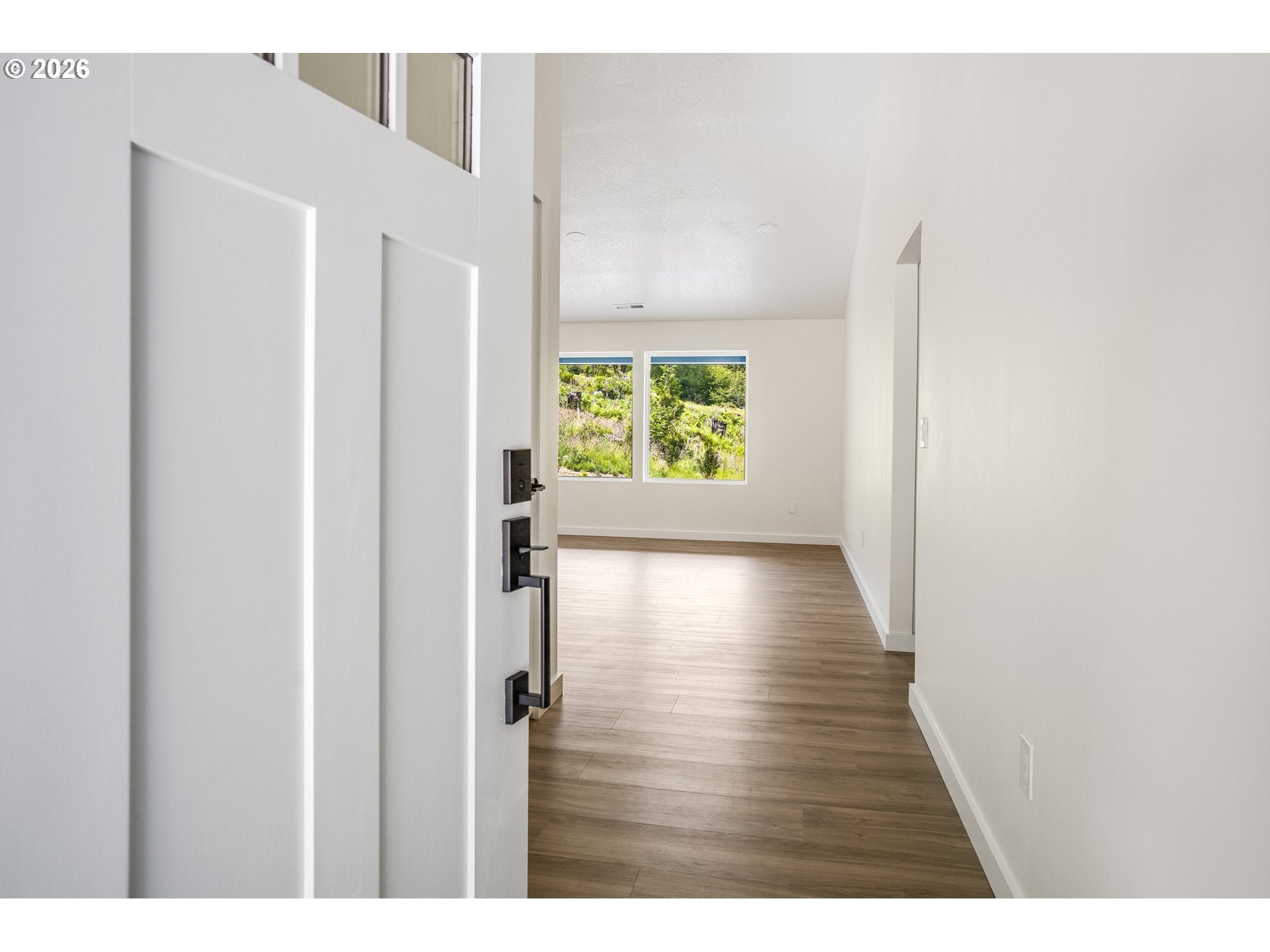252 WAKE ROBIN LN