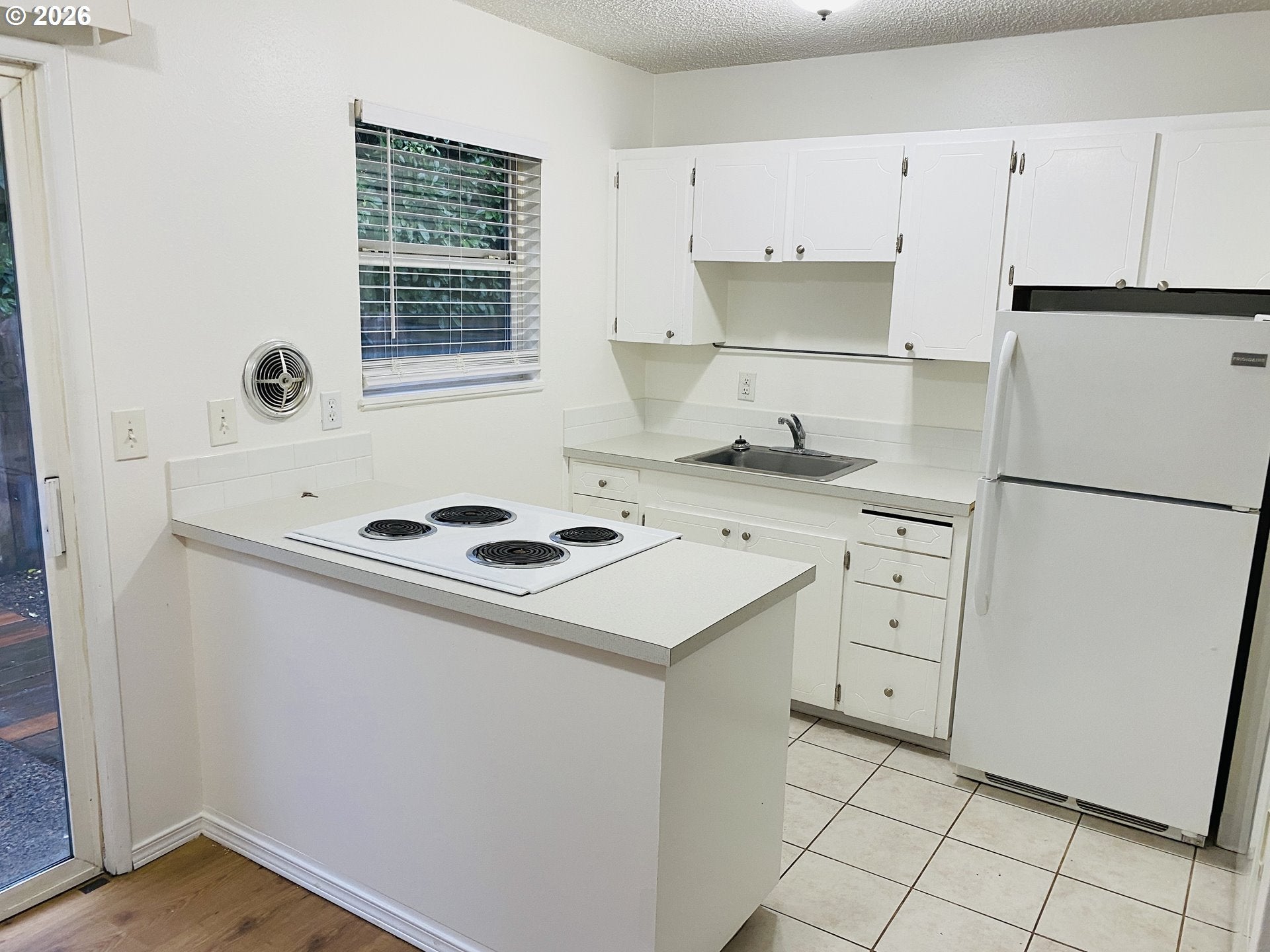 2014 SE MARION ST