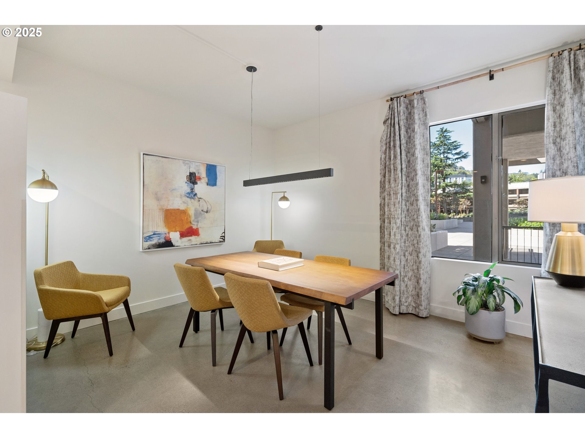 2221 SW 1ST AVE 222