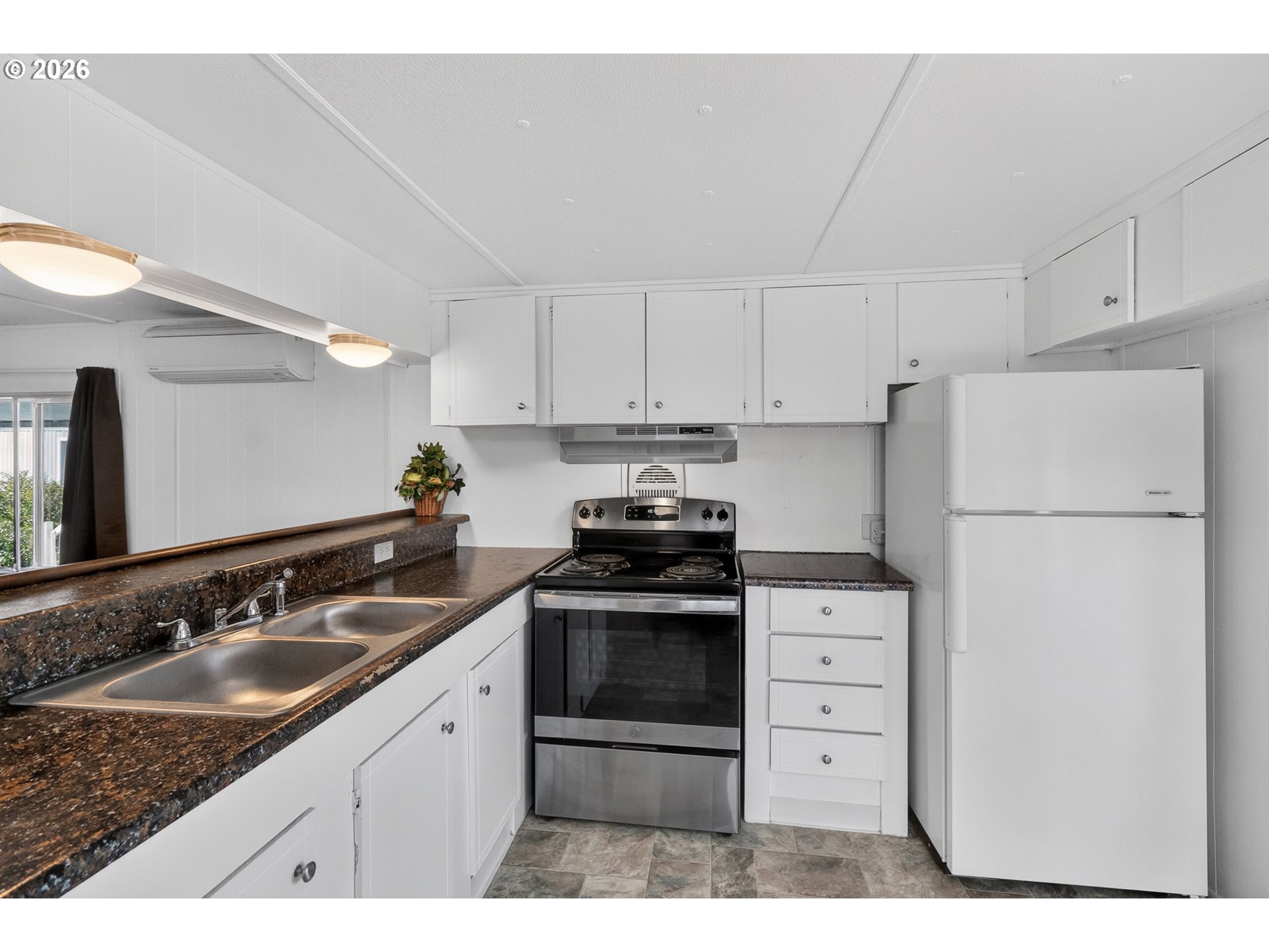 5335 MAIN ST 34