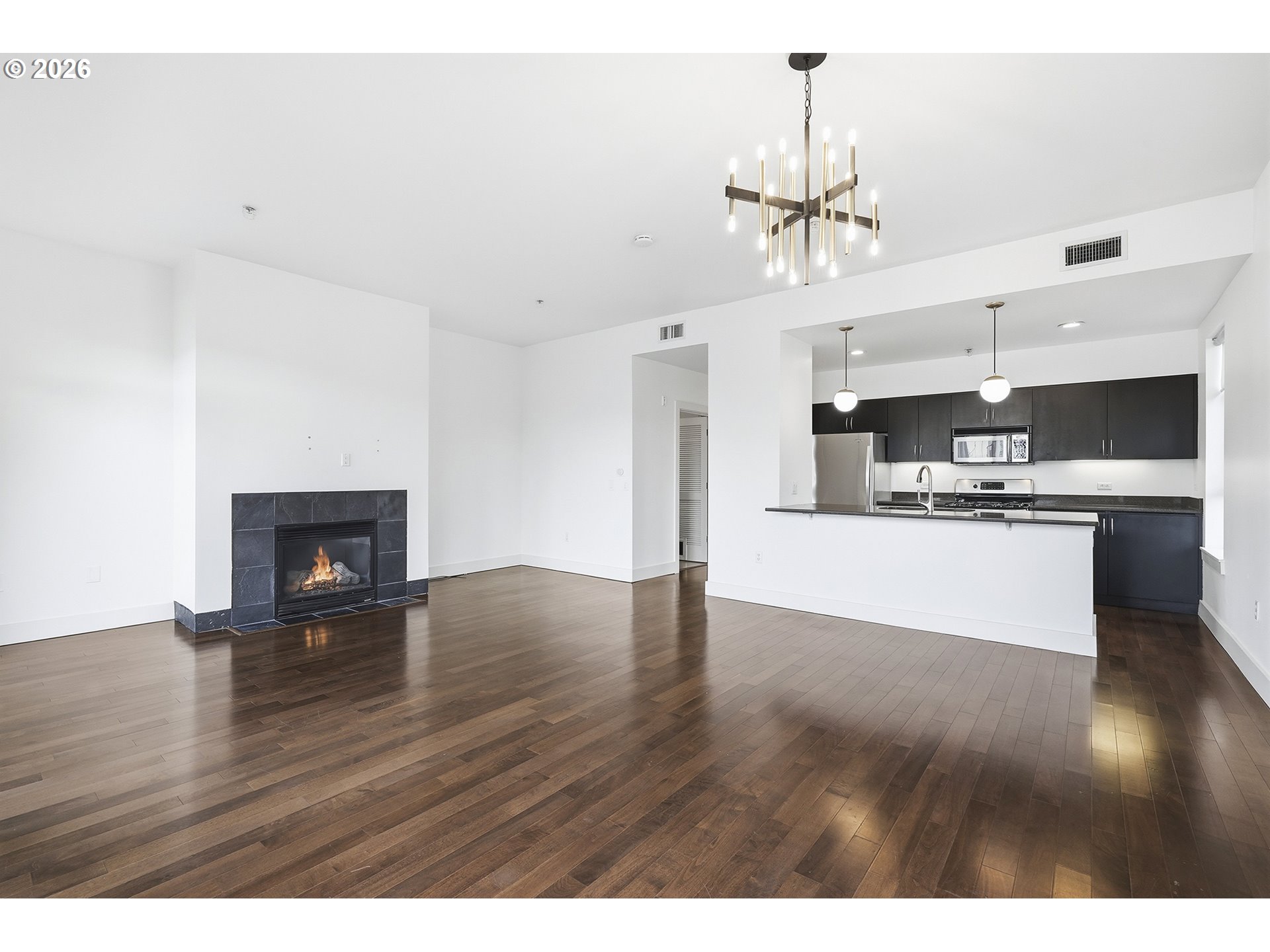 1930 NW IRVING ST 302