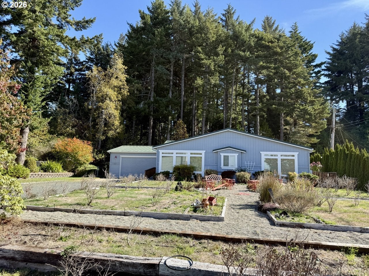 92158 CAPE ARAGO HWY