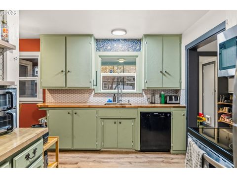 Tiny photo for 46822 Sunset Ave, Westfir, OR 97492 (MLS # 778854705)