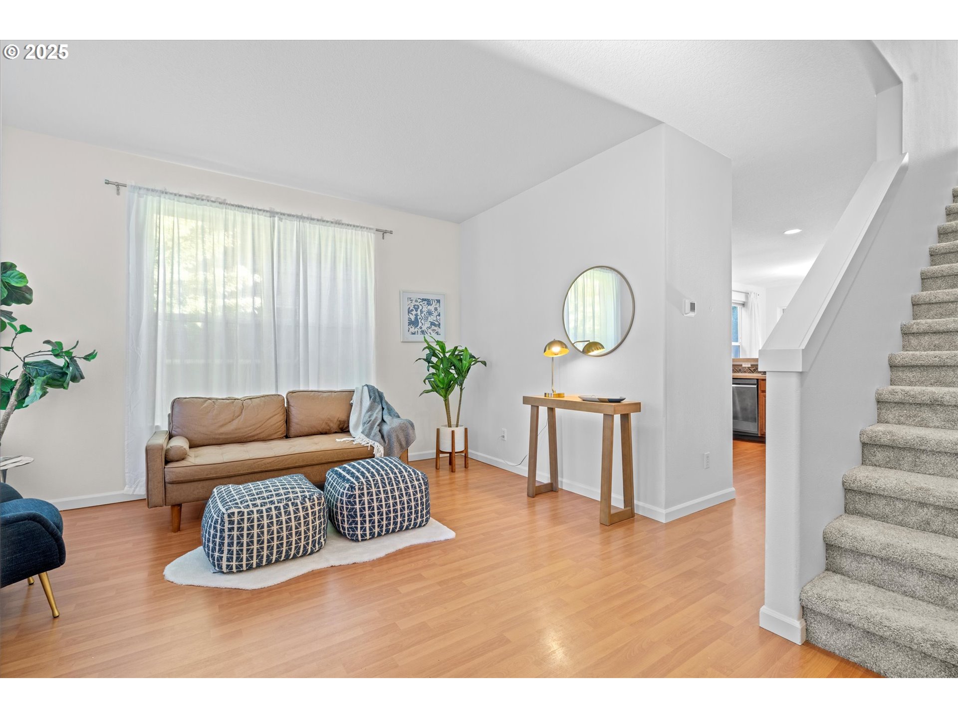 12618 VILLARD PL