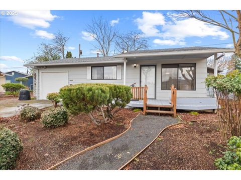 1444 Umpqua CT Woodburn OR 97071