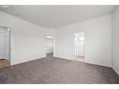 Tiny photo for 673 Boulder Loop, Creswell, OR 97426 (MLS # 665827848)