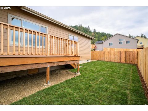 Tiny photo for 673 Boulder Loop, Creswell, OR 97426 (MLS # 665827848)