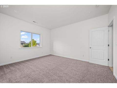 Tiny photo for 673 Boulder Loop, Creswell, OR 97426 (MLS # 665827848)
