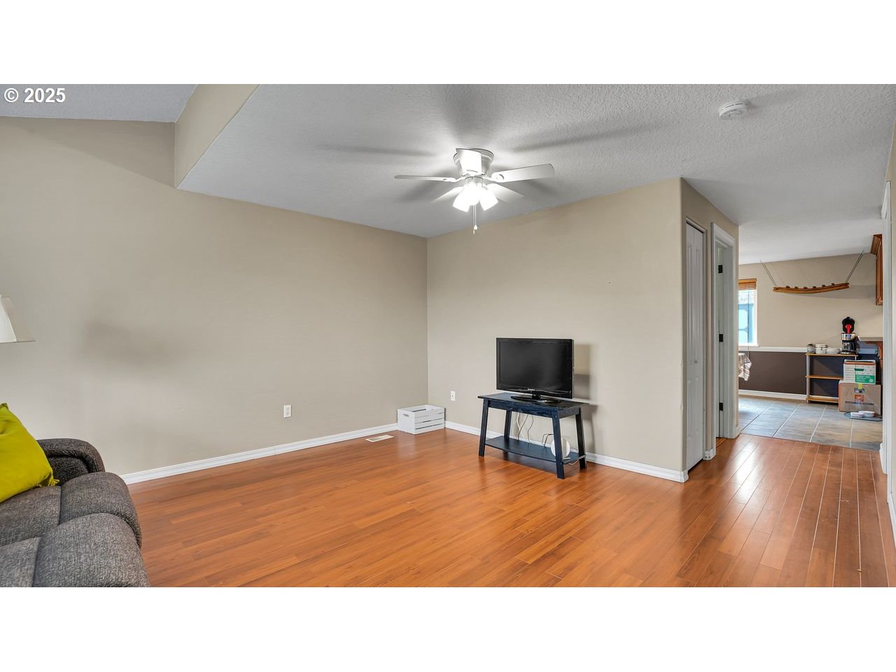 33410 SW MEADOWBROOK DR