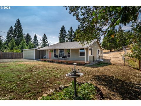 A home in Roseburg