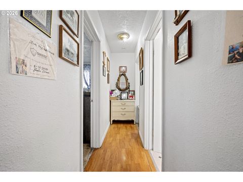 Tiny photo for 76317 Klohn Rd, Oakridge, OR 97463 (MLS # 726440467)