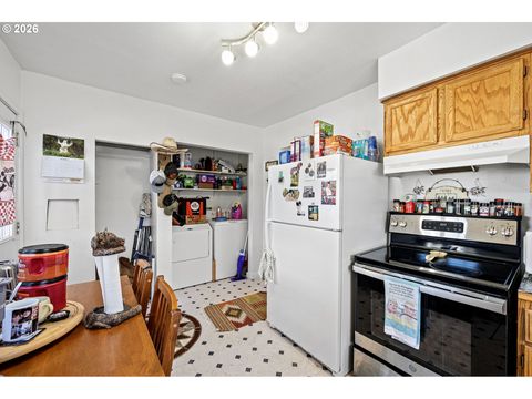 Tiny photo for 76317 Klohn Rd, Oakridge, OR 97463 (MLS # 726440467)