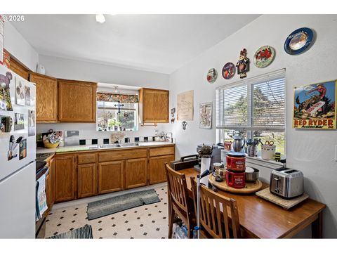 Tiny photo for 76317 Klohn Rd, Oakridge, OR 97463 (MLS # 726440467)