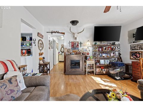 Tiny photo for 76317 Klohn Rd, Oakridge, OR 97463 (MLS # 726440467)